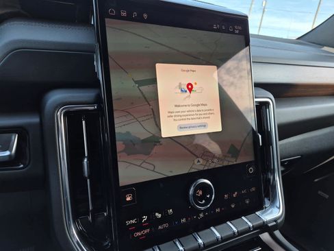 New 2026 GMC Yukon Denali w/ Sun & Power Step Package image 23