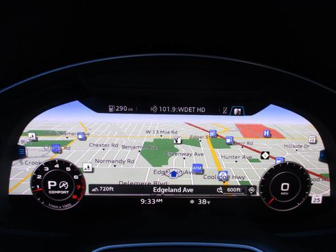 Used 2018 Audi Q7 3.0T Prestige w/ Prestige Package image 15