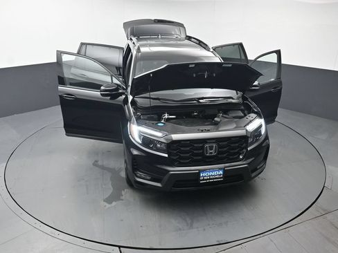Certified 2023 Honda Passport Elite image 57
