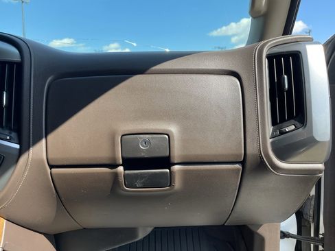 Used 2015 Chevrolet Silverado 2500 LTZ w/ Duramax Plus Package image 34