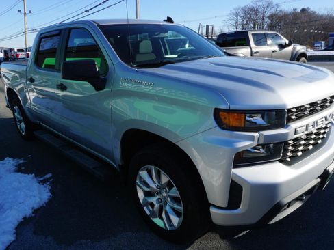Used 2021 Chevrolet Silverado 1500 Custom image 4