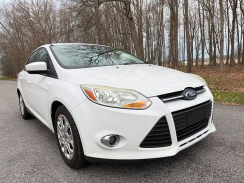 Used 2012 Ford Focus SE image 6