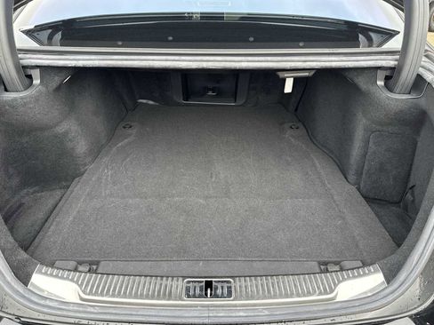 Used 2024 Mercedes-Benz S 580e 4MATIC Sedan image 26