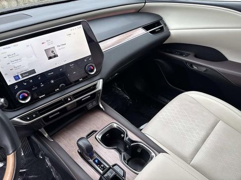 Certified 2024 Lexus RX 350 w/ Convenience Package image 26