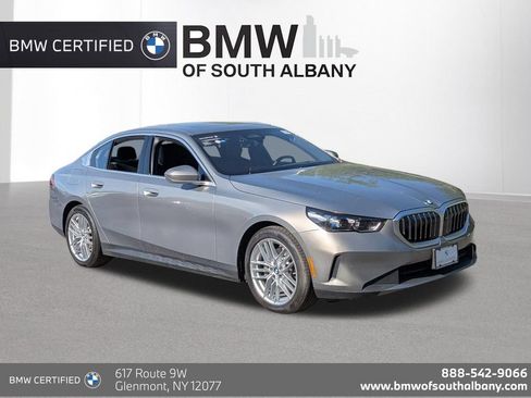 Used 2024 BMW 530i xDrive w/ Premium Package AWD/4WD image 1