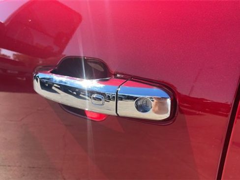 New 2026 GMC Sierra 2500 SLT w/ SLT Premium Package image 31