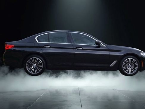 Used 2018 BMW 540i xDrive AWD/4WD image 8