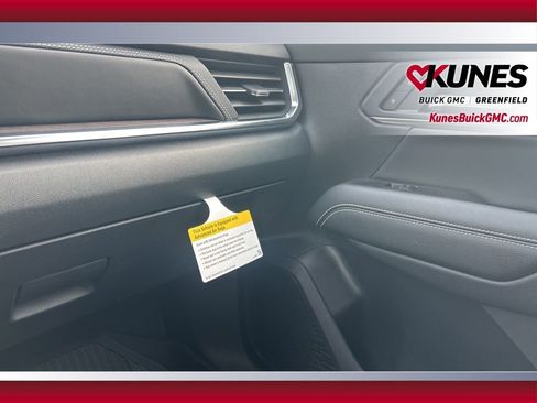 New 2026 GMC Terrain Denali w/ LPO, Floor Liner Package image 31