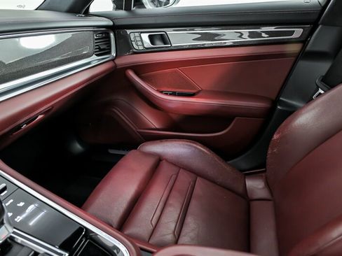 Used 2019 Porsche Panamera Turbo AWD/4WD image 34