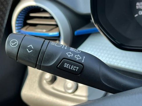 Used 2024 Chevrolet Trax LS w/ LS Convenience Package image 19