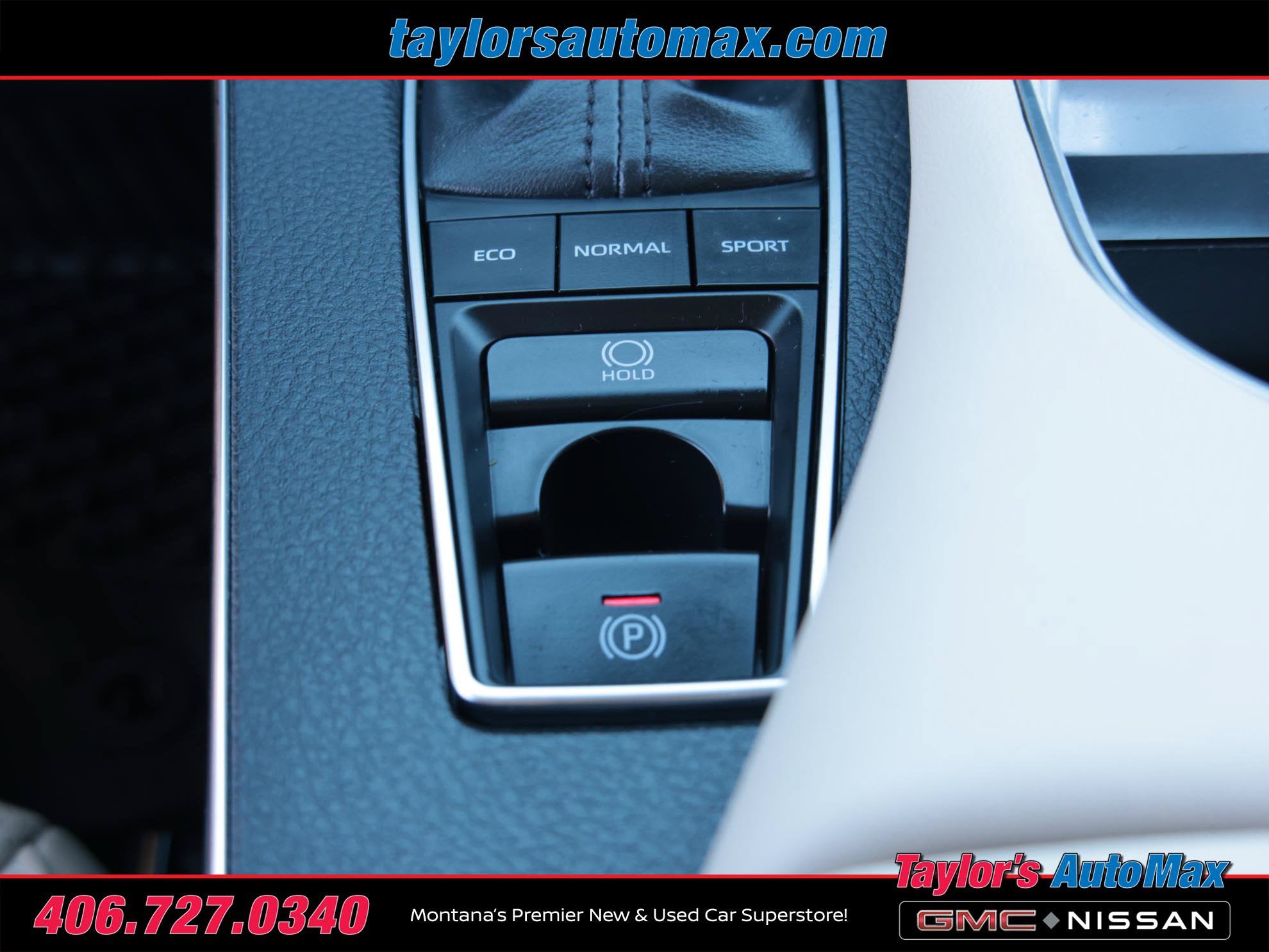 Used 2019 Toyota Avalon Limited FWD image 24