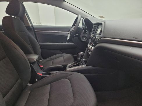 Used 2019 Hyundai Elantra SE w/ Cargo Package FWD image 21