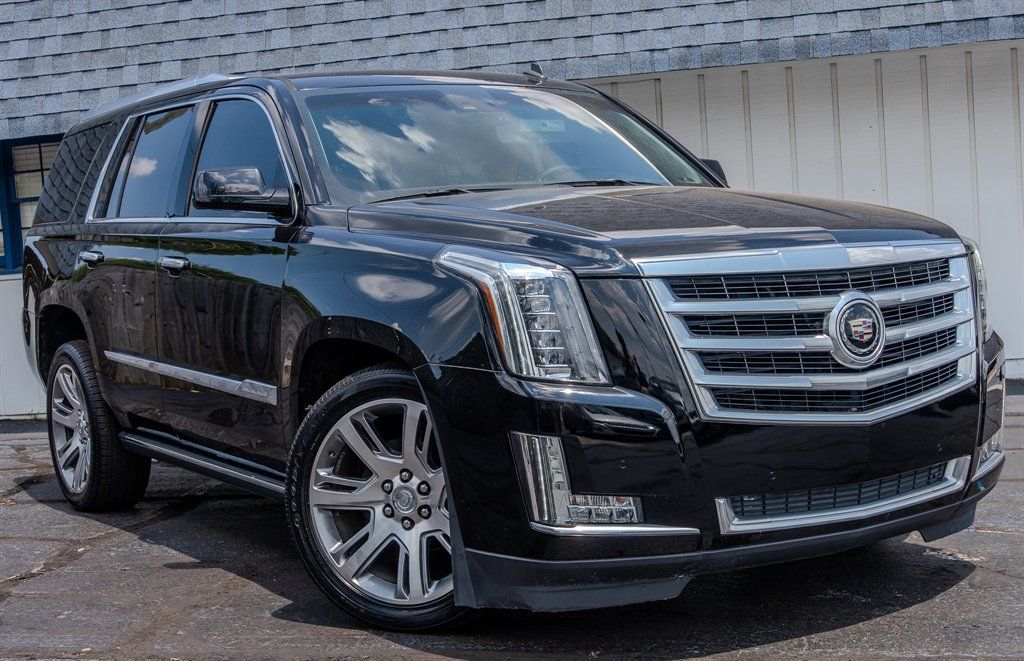 Used 2015 Cadillac Escalade Premium RWD image 7