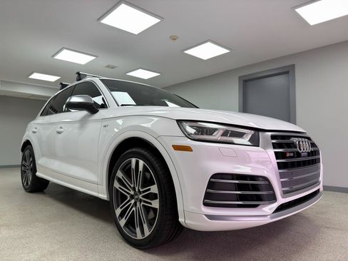 Used 2018 Audi SQ5 Prestige AWD/4WD image 4