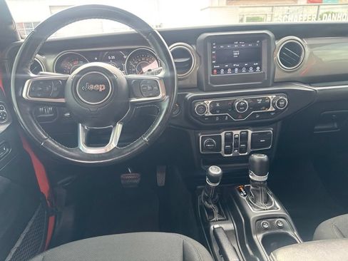 Used 2020 Jeep Wrangler Unlimited Sport S AWD/4WD image 16