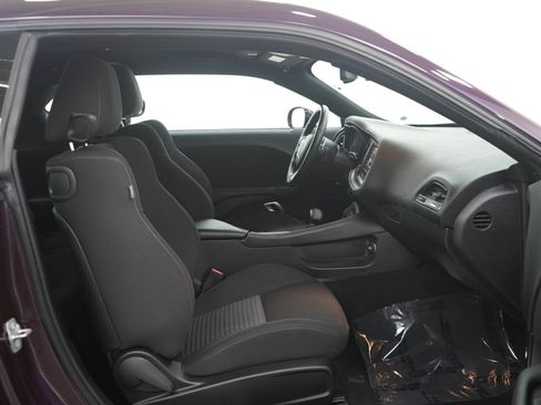 Used 2022 Dodge Challenger GT w/ Blacktop Package AWD/4WD image 11