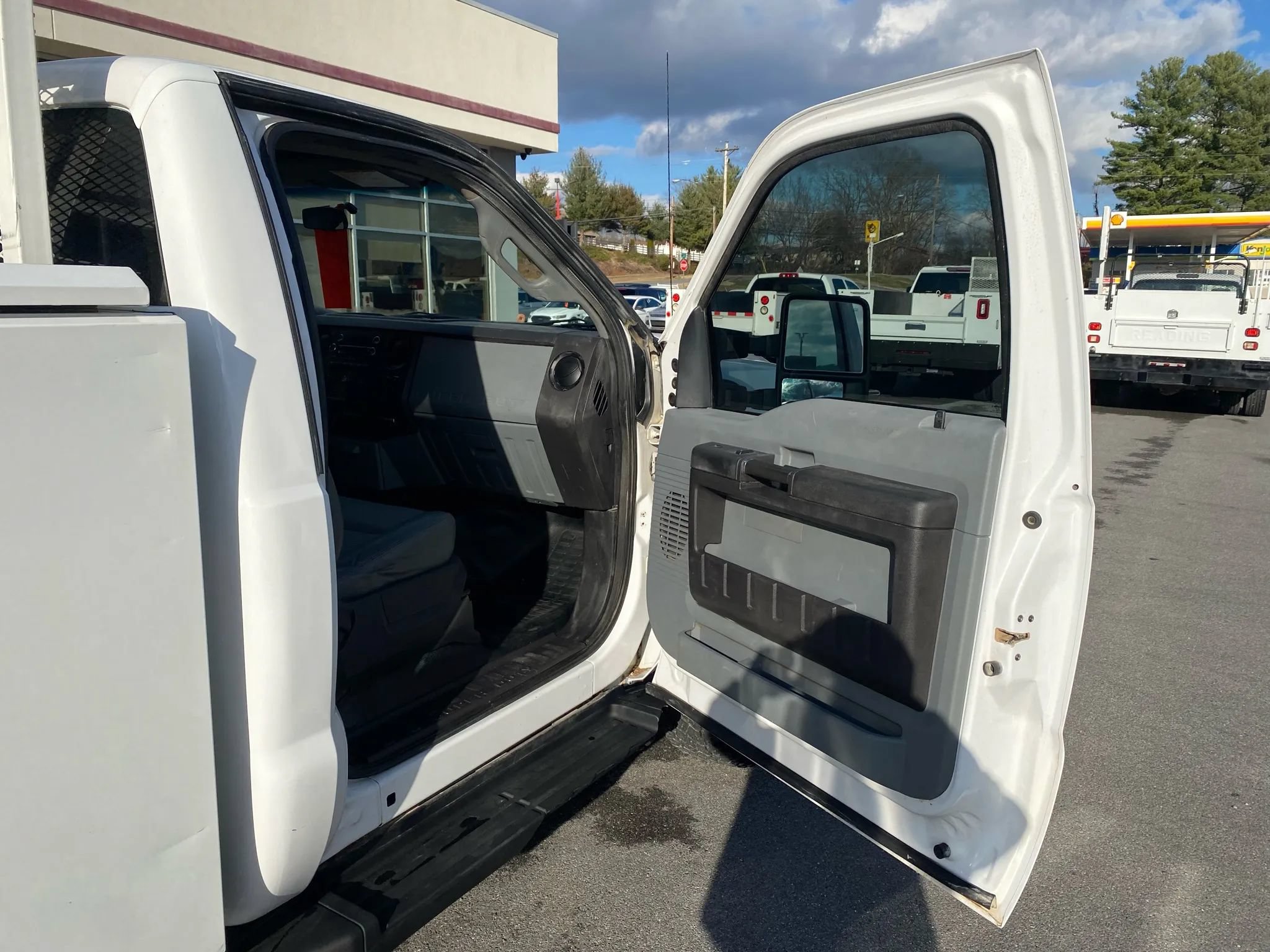 Used 2016 Ford F350 XL w/ Power Equipment Group AWD/4WD image 19