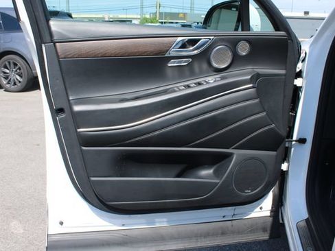 Used 2022 Genesis GV80 3.5T w/ Prestige Package 07 AWD/4WD image 10