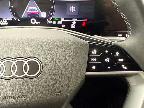 Certified 2025 Audi Q5 Premium Plus w/ Premium Plus image 12