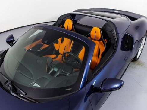 Certified 2025 Ferrari 296 GTS image 32