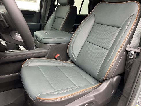 New 2026 GMC Yukon AT4 image 9