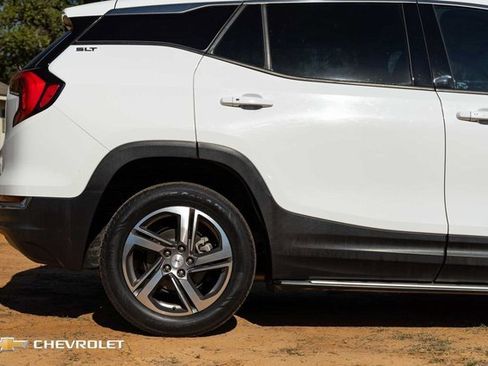 Used 2019 GMC Terrain SLT w/ Preferred Package image 5