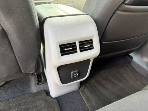 Used 2020 GMC Terrain SLE w/ Driver Convenience Package FWD image 32