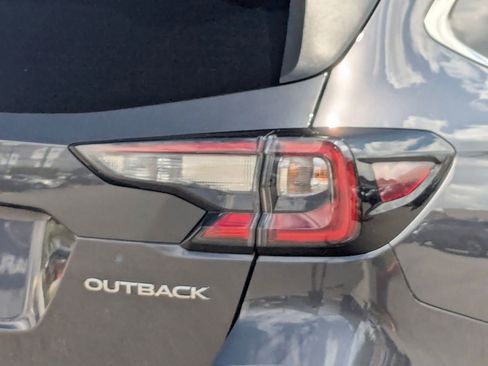 Certified 2025 Subaru Outback Limited AWD/4WD image 12