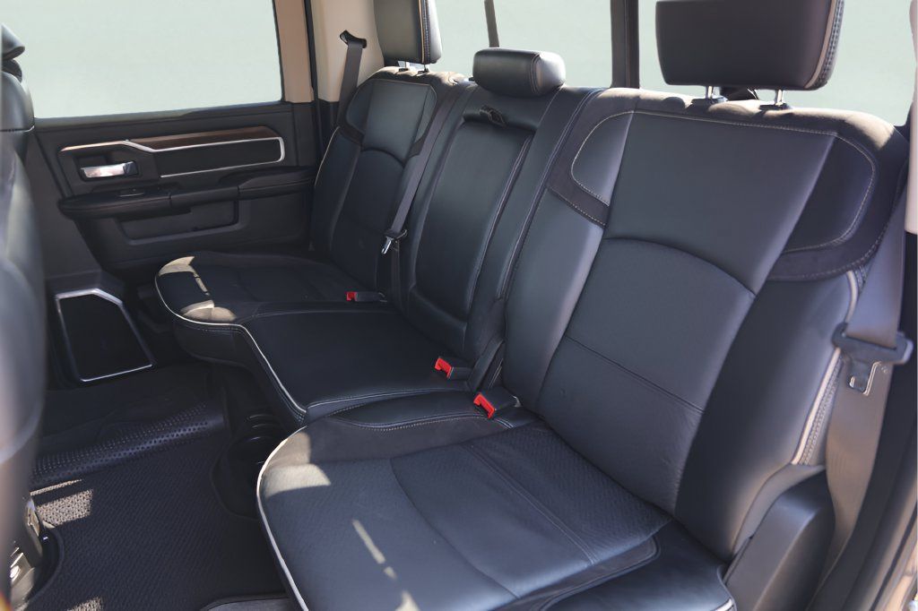 Used 2024 RAM 2500 Laramie AWD/4WD image 28