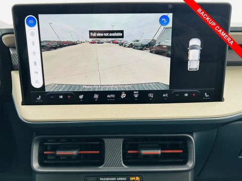 New 2026 Ford Maverick Lariat w/ 4K Tow Package image 16