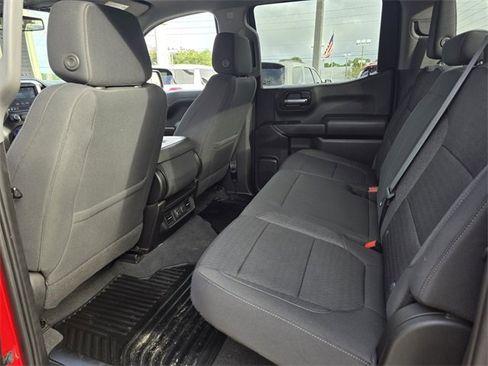 Used 2022 Chevrolet Silverado 1500 LT image 8