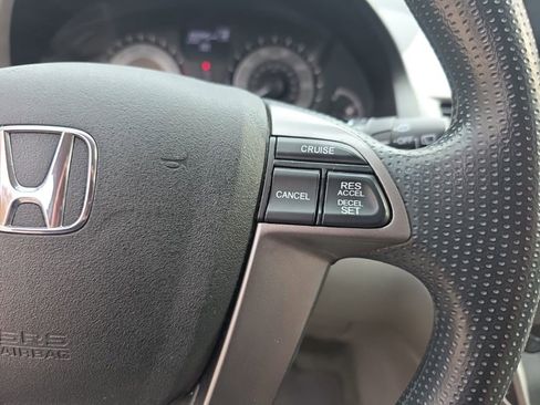 Used 2016 Honda Odyssey SE image 28