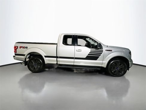 Used 2018 Ford F150 XLT w/ Equipment Group 302A Luxury image 9