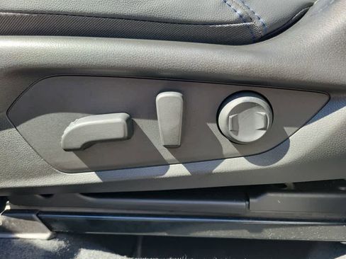 Certified 2025 Subaru Forester Limited AWD/4WD image 27