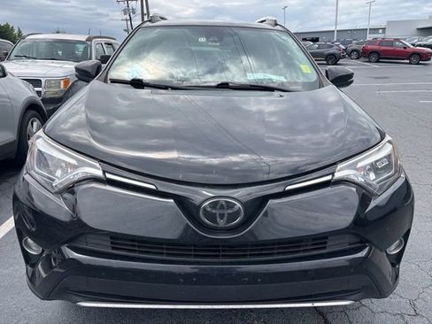 Used 2016 Toyota RAV4 Limited AWD/4WD image 2