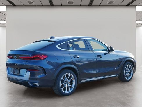 Used 2022 BMW X6 xDrive40i w/ Premium Package image 5