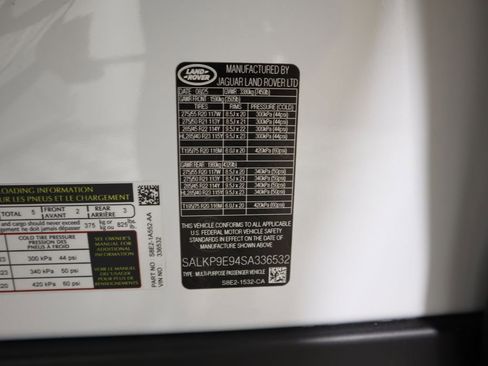 New 2025 Land Rover Range Rover SE image 33