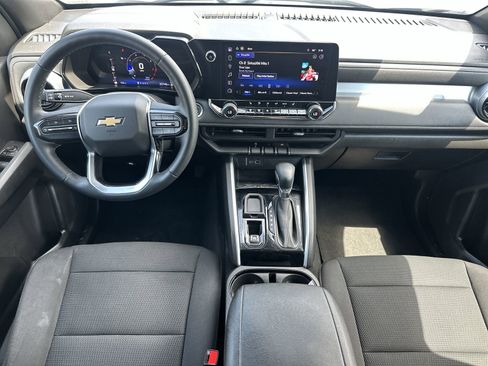 Used 2023 Chevrolet Colorado LT w/ LT Convenience Package II RWD image 18