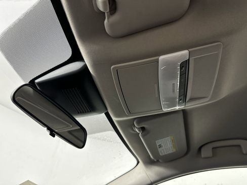 New 2025 Nissan Sentra SR image 10