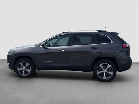 Used 2019 Jeep Cherokee Limited AWD/4WD image 3