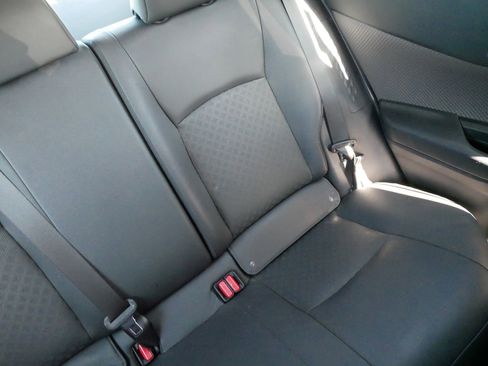 Used 2020 Toyota C-HR Limited image 14