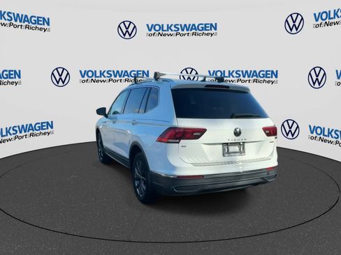Used 2024 Volkswagen Tiguan SE AWD/4WD image 6