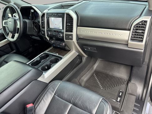 Used 2020 Ford F350 Lariat w/ Lariat Ultimate Package image 10