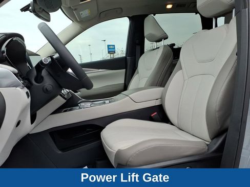 Used 2026 INFINITI QX60 Luxe w/ Family Package image 20