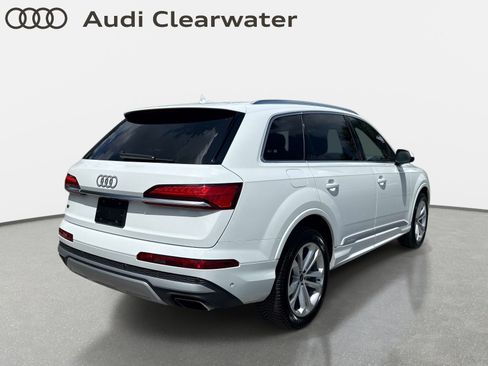Used 2025 Audi Q7 3.0T Premium Plus AWD/4WD image 4