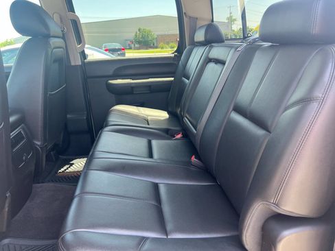 Used 2012 GMC Sierra 1500 SLE w/ Regional Value Package AWD/4WD image 7