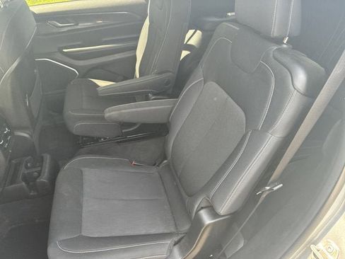 Certified 2021 Jeep Grand Cherokee L Laredo w/ Luxury Tech Group I image 23