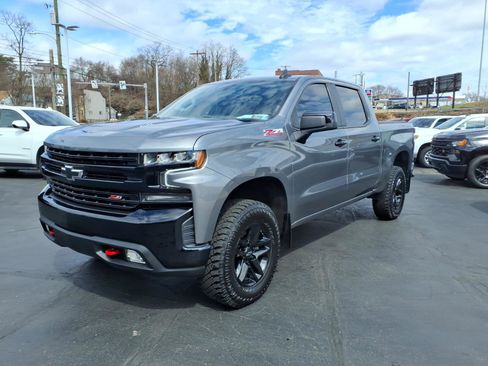 Used 2021 Chevrolet Silverado 1500 LT Trail Boss w/ Bed Protection Package image 1