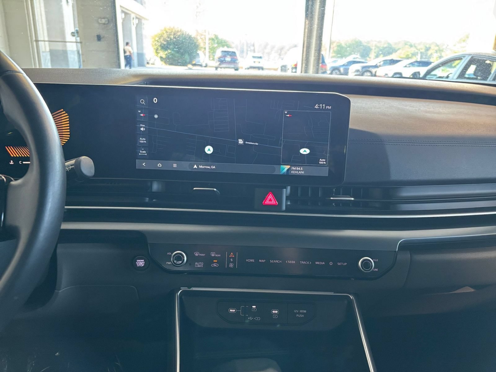 Used 2026 Kia Carnival FWD image 16