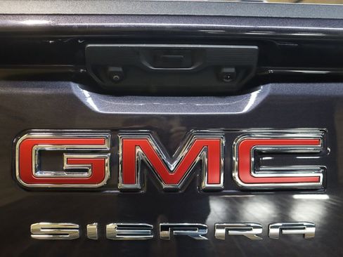 Used 2023 GMC Sierra 1500 Elevation w/ X31 Off-Road Package image 25